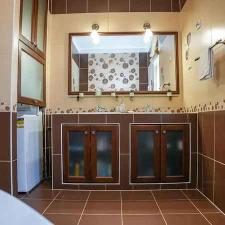 Varkert Deluxe Apartmanhaz - Korlatlan Privat Wellness *