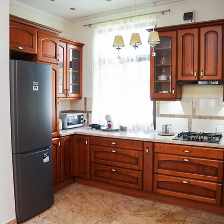 Varkert Deluxe Apartmanhaz