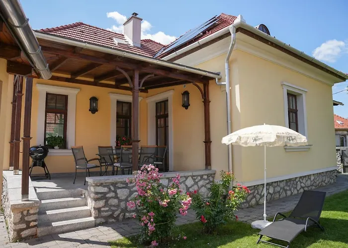 Varkert Deluxe Apartmanhaz - Korlatlan Privat Wellness 米什科尔茨
