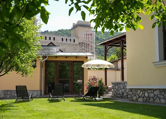 Varkert Deluxe Apartmanhaz - Korlatlan Privat Wellness 米什科尔茨