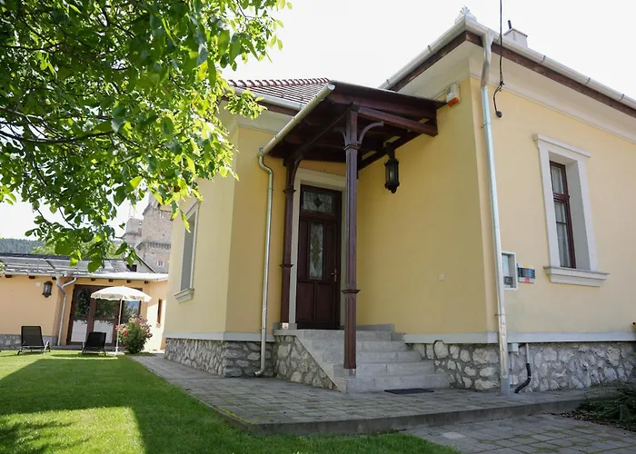 Varkert Deluxe Apartmanhaz - Korlatlan Privat Wellness * 미슈콜츠