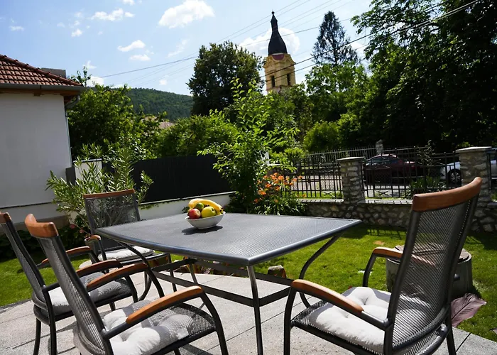 Varkert Deluxe Apartmanhaz - Korlatlan Privat Wellness 빌라 *